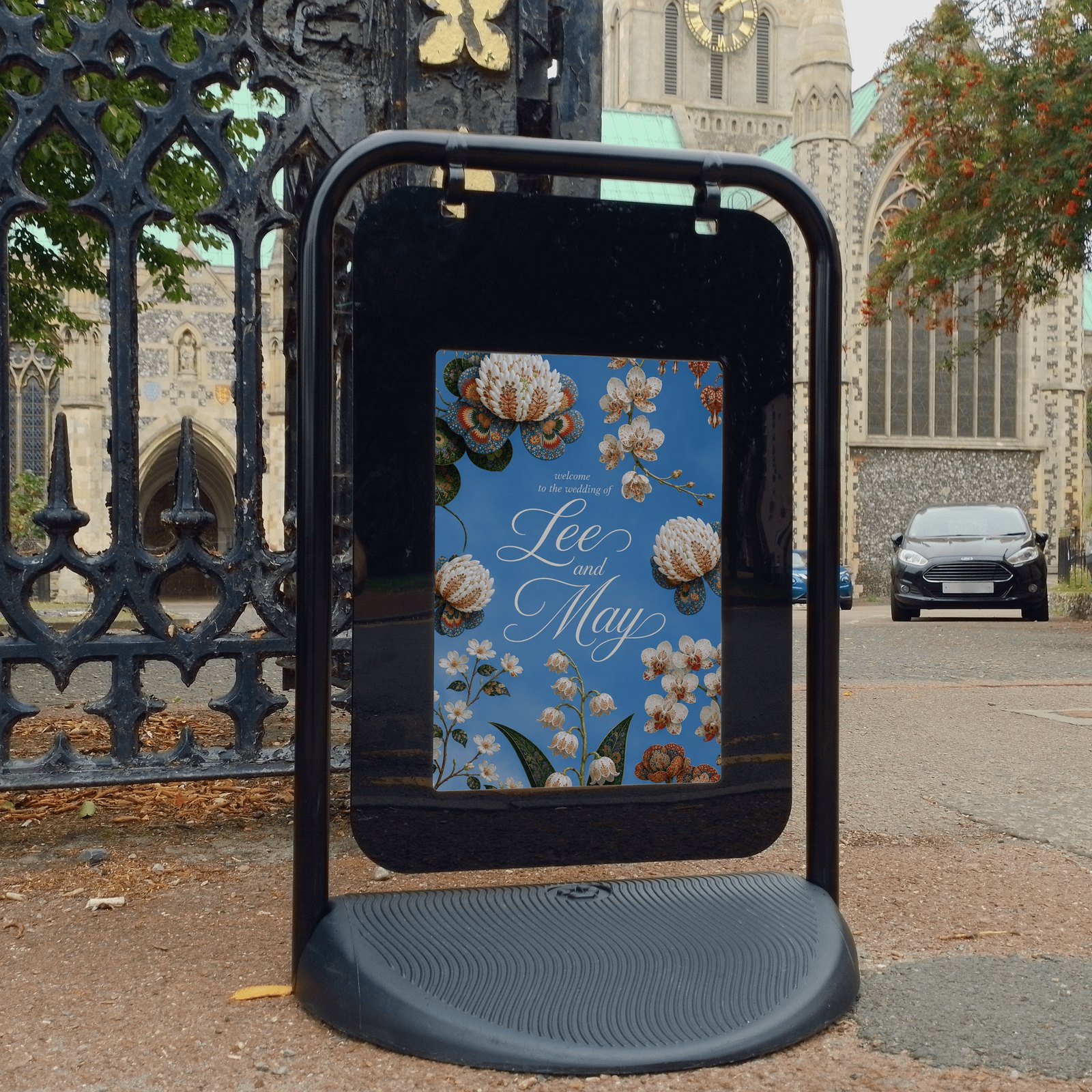 Compact Swing Pavement Sign – A3 – product photograph 2