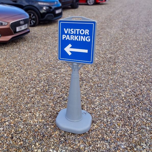 Water-Fill Pyramid Pavement Sign – product photograph 2